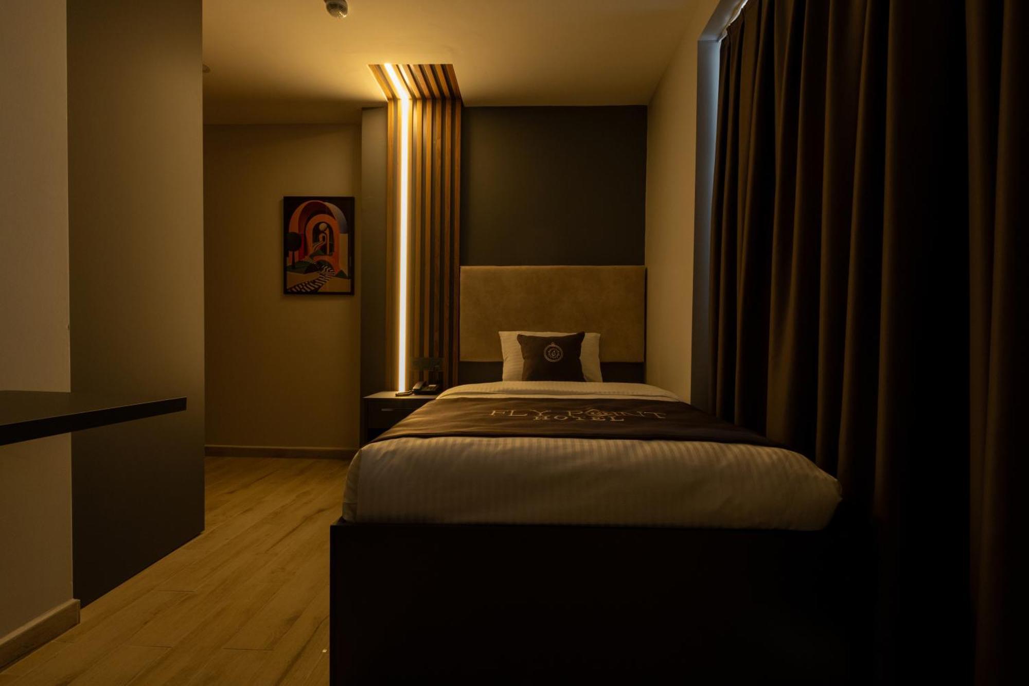 Fly Point Airport Hotel Arnavutkoy Exterior foto